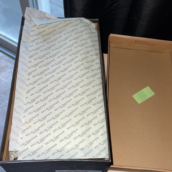 Kelsey Dagger Brooklyn Faux Shearling Slipper - Picture 3 of 8